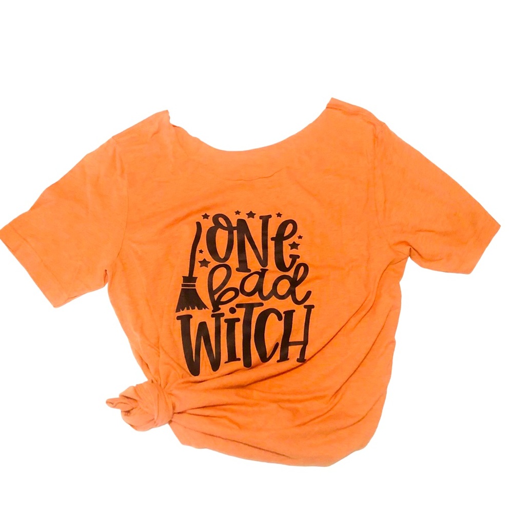 HALLOWEEN Graphic Tee One Bad Witch Cut Neckline Women’s XL